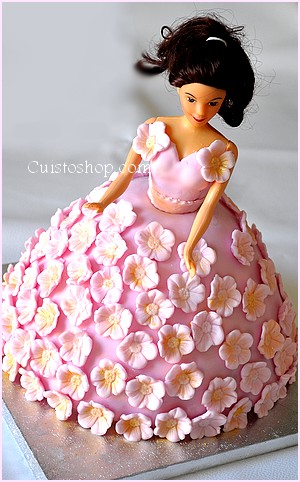 Gâteau princesse 3D facile